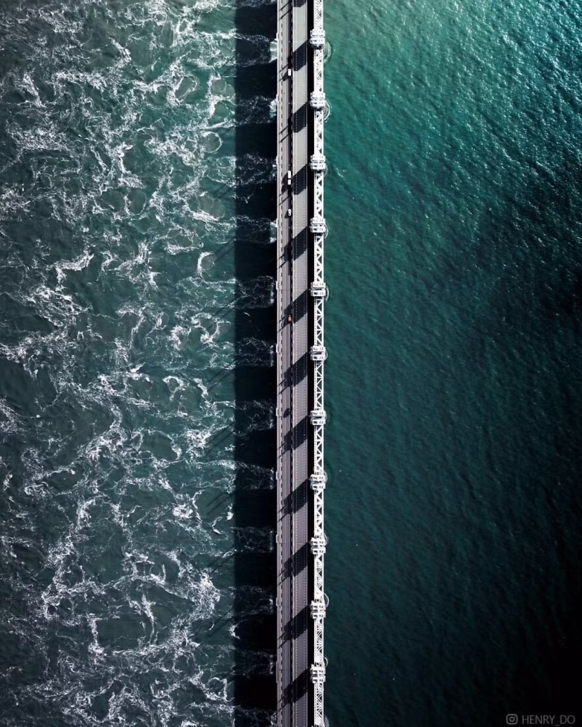 Các cửa ngăn lũ.