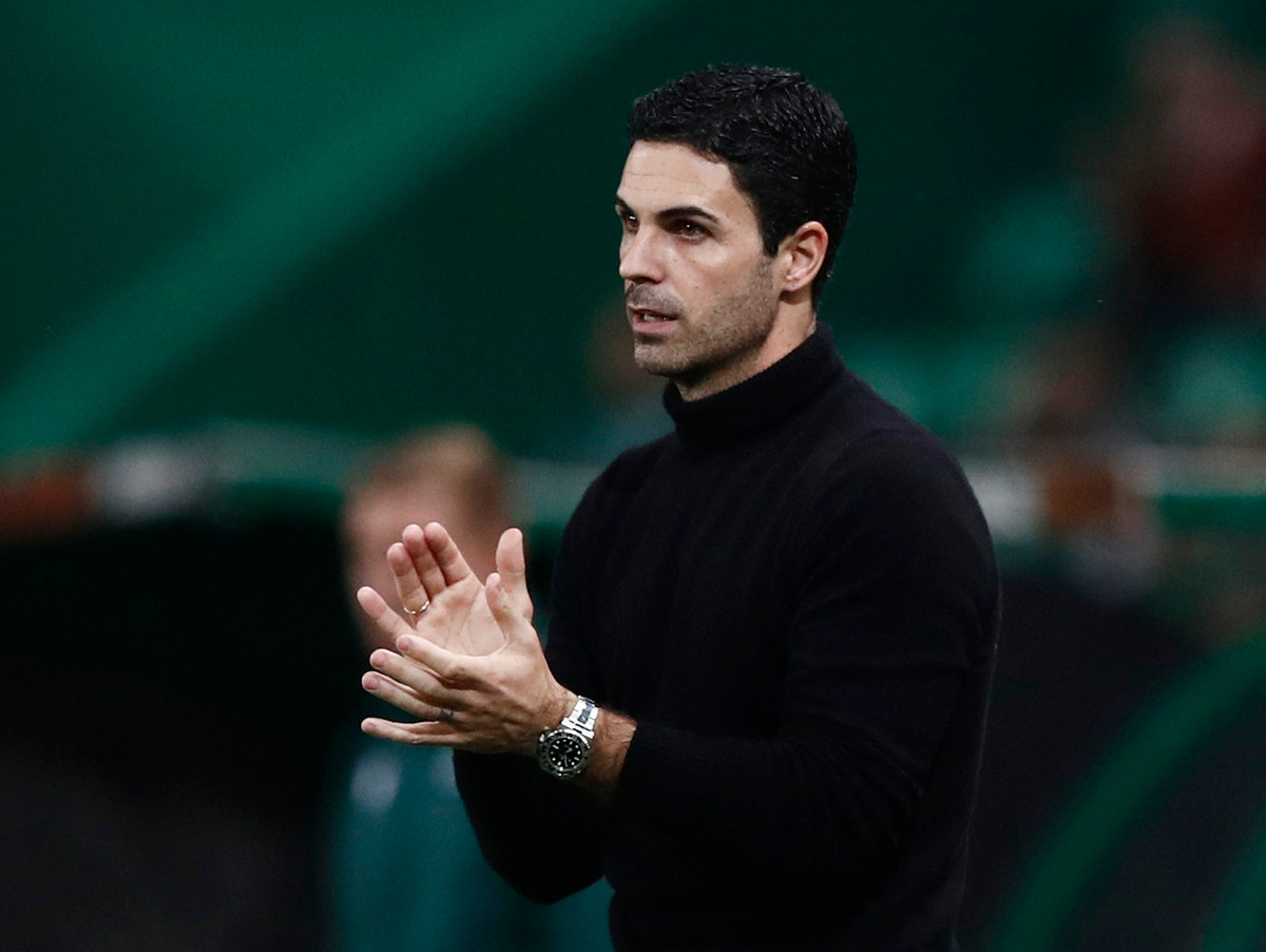 Mikel Arteta (40 tuổi) giúp Arsenal trở thành ứng viên nặng ký vô địch Premier League mùa này. "Pháo thủ" mới thua 3 trận sau 27 vòng đấu và hơn đội nhì bảng Man City 5 điểm.