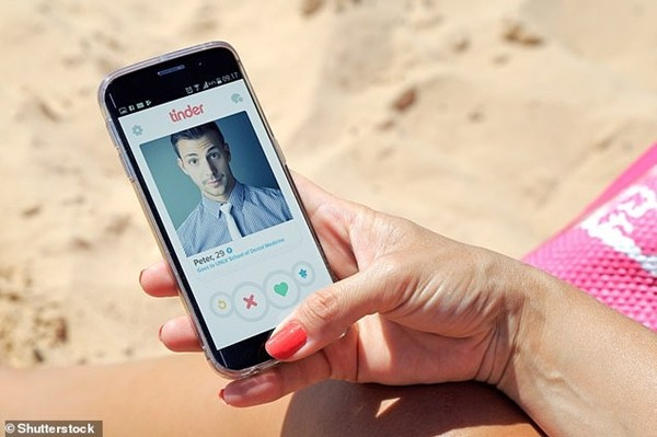 Nam sinh vien chon bang diem “choi loi” lam anh dai dien hen ho-Hinh-2