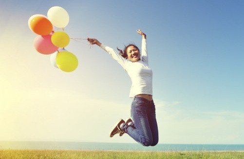 Do đó, nếu gần đây bạn cảm thấy thể chất rất tốt, tinh thần tràn đầy, luôn cảm thấy mình tràn đầy năng lượng thì có nghĩa là vận may đã đến, và bạn phải trân trọng cơ hội làm nên tốt hơn. Người khỏe mạnh có linh khí rất mạnh, chỉ cần chăm chỉ làm việc thì bản thân sẽ ngày càng tốt hơn, vận may cũng ngày càng tốt hơn.