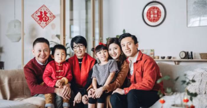 Gia đạo bất hòa, không những không phát triển tốt hơn mà còn ảnh hưởng đến vận khí của gia đình, các thành viên trong gia đình luôn gặp phải một số rắc rối lớn nhỏ, cuộc sống và công việc luôn gặp nhiều khó khăn khác nhau.