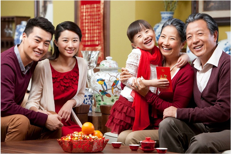 Nếu quan sát những gia đình họ hàng, bạn bè, đồng nghiệp xung quanh chúng ta sẽ thấy rằng những gia đình sung túc là những gia đình có cuộc sống gia đình tương đối hòa thuận, hạnh phúc.