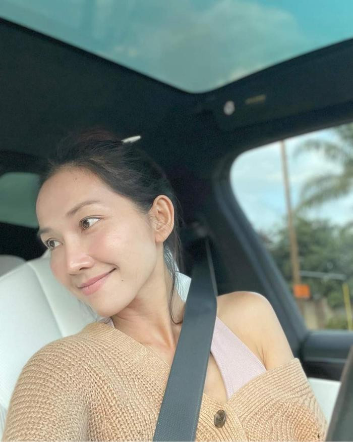 Kim Hiền tự tin khoe nhan sắc không phấn son ở tuổi 41 - Hình 5 Kim Hien tu tin khoe nhan sac khong phan son o tuoi 41-Hinh-5