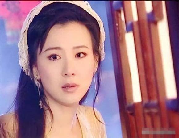 Co tung la 'my nhan so 1': Sac dep chinh phuc 12 dan ong-Hinh-4