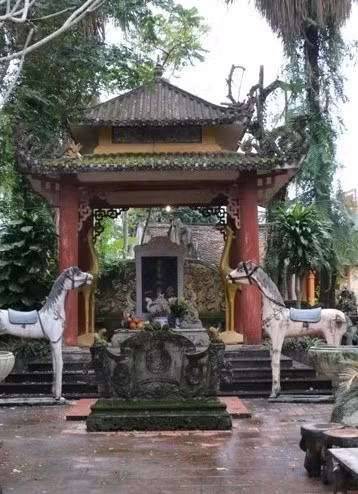 Thuong thu Bui Khac Nhat lam quan thanh bach de phuc cho con-Hinh-4