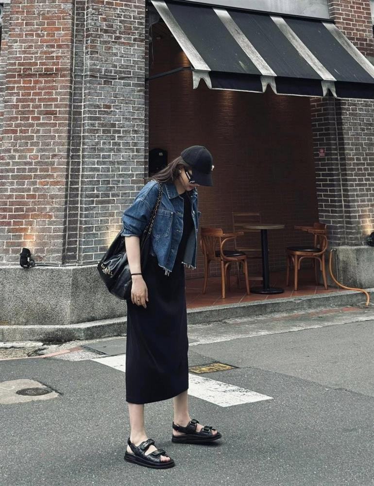 Sinh 2 con, Phanh Lee mac do nhu di ruong nhung gia ca tan gao-Hinh-5