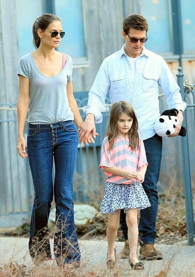 Tuoi 17 cua con gai Tom Cruise: Xinh nhu hoa hau, vao showbiz