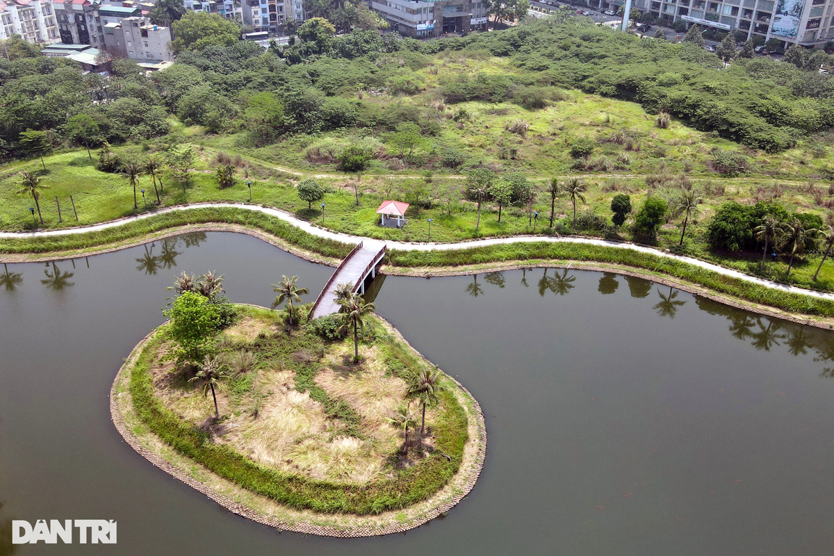Cong vien thiet ke theo phong cach san golf cao cap “dap chieu” nhieu nam-Hinh-5