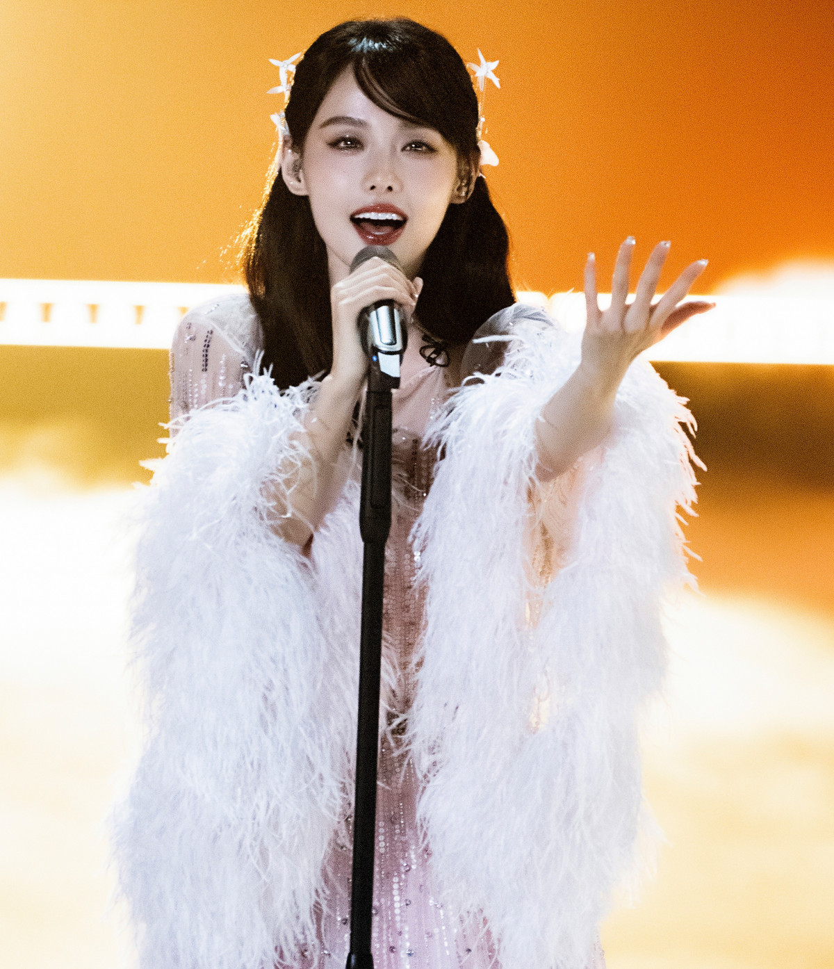 Sac voc cua my nhan dep nhat show Dap gio 2023