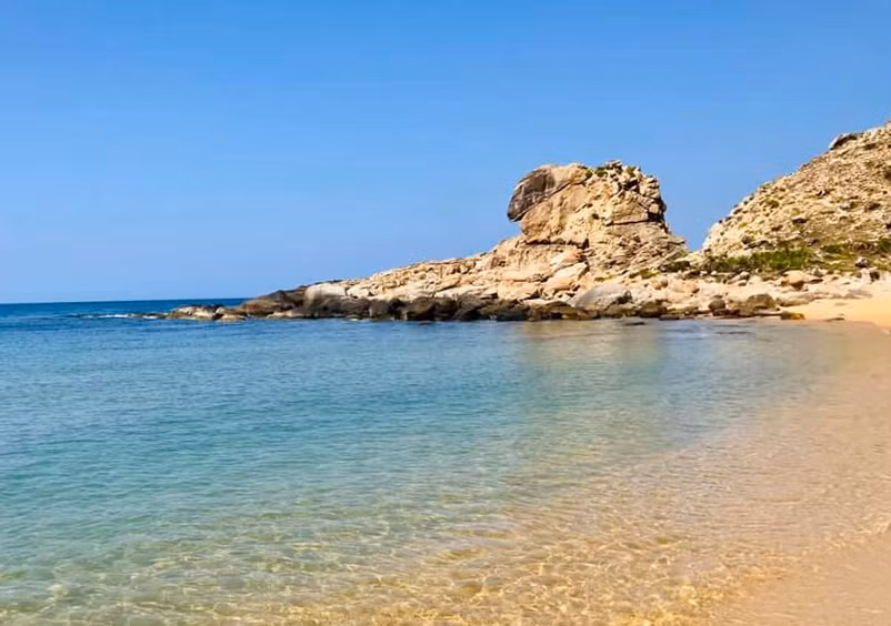 6 bai bien hoang so, it nguoi biet o Quang Ngai-Hinh-6