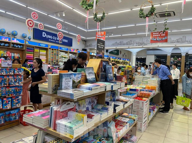 Do choi theo 'trend', khuyen mai lon dat hang dip 1/6