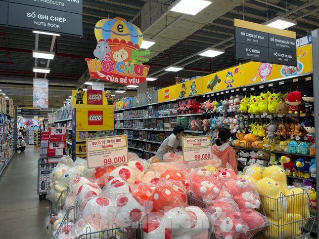 Do choi theo 'trend', khuyen mai lon dat hang dip 1/6-Hinh-11