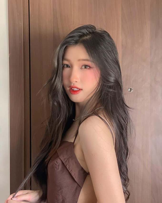 Nhan sac cua A hau Viet co biet danh “than tien ty ty”-Hinh-6