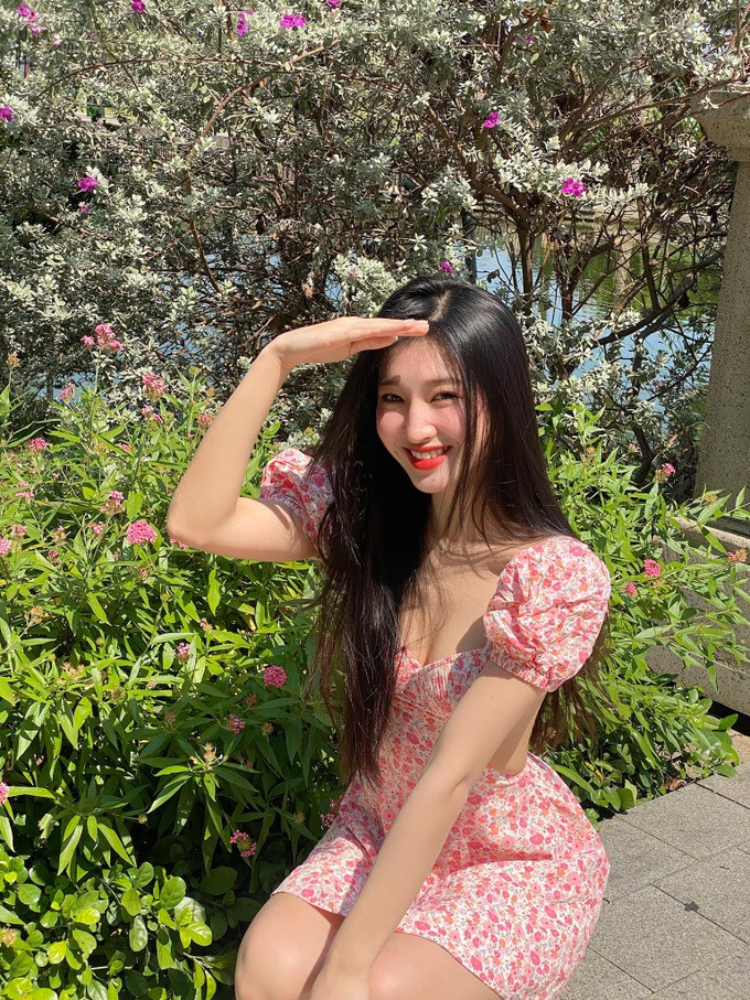 Nhan sac cua A hau Viet co biet danh “than tien ty ty”-Hinh-3