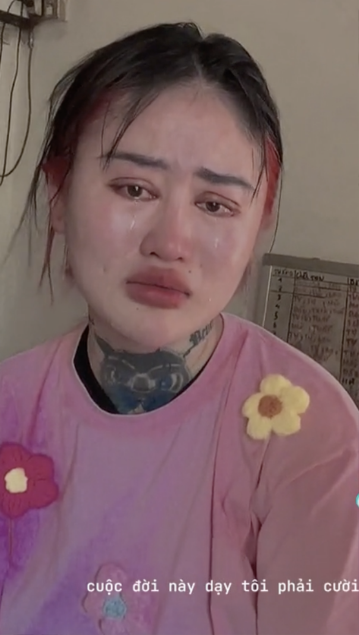 'Hotgirl be ca' Ngan Baby 'khoc het nuoc mat' vi bi dan mang chui boi-Hinh-3