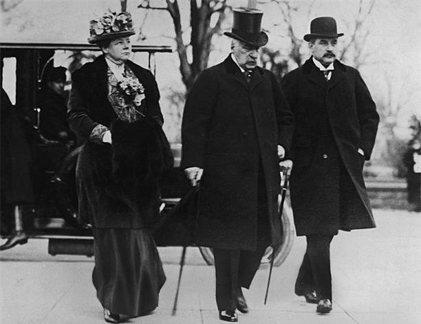 4 gia toc pha tan loi nguyen “khong ai giau 3 ho