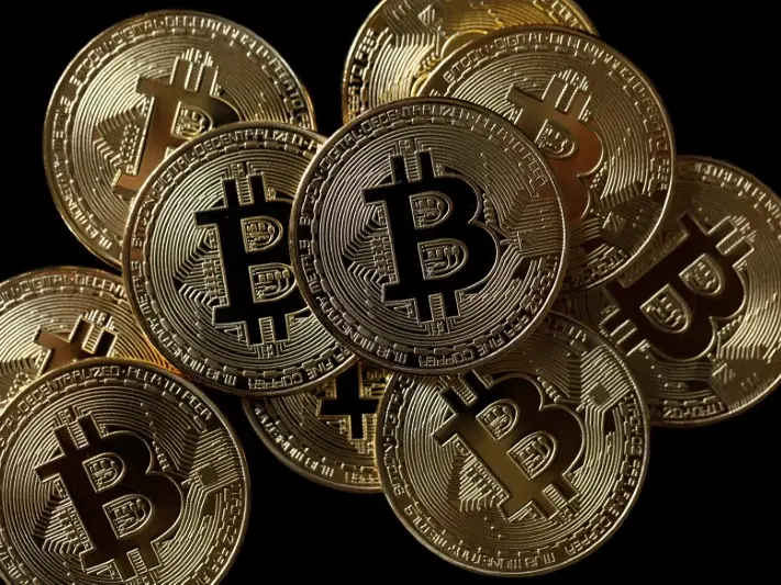 Nhung du doan chinh xac den kho tin cua ty phu Warren Buffett