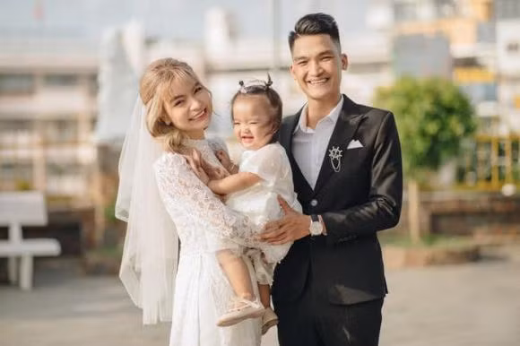 Sao Viet chon co con truoc moi dam cuoi: Lieu co mao hiem?-Hinh-3