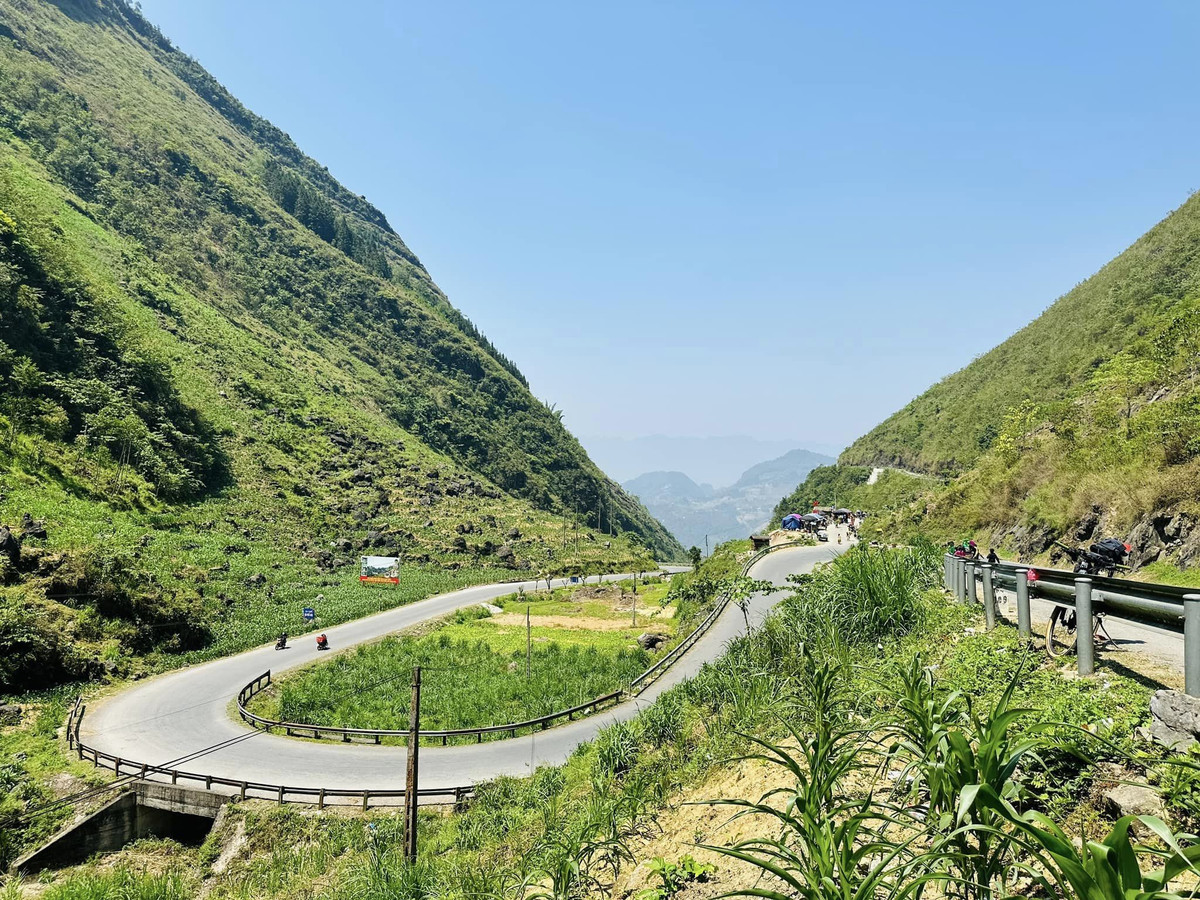 Chang trai dap xe xuyen Viet 74 ngay, nua nam giam 30kg-Hinh-5