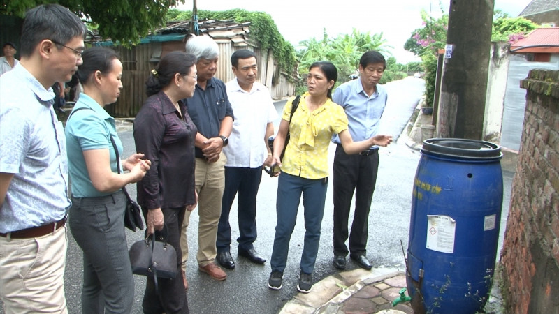 Chung tay bao ve nguon nuoc sach va ve sinh moi truong-Hinh-5