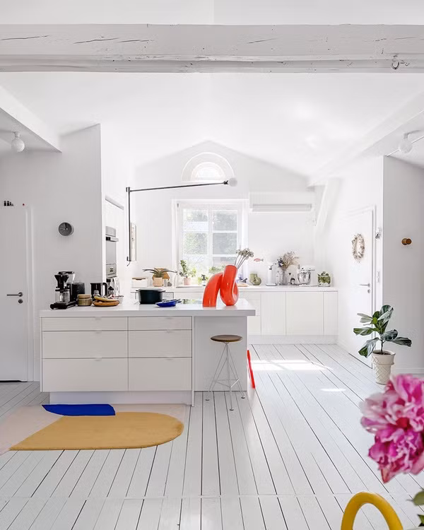 Kham pha net dep thu vi ben trong can ho nho don sac