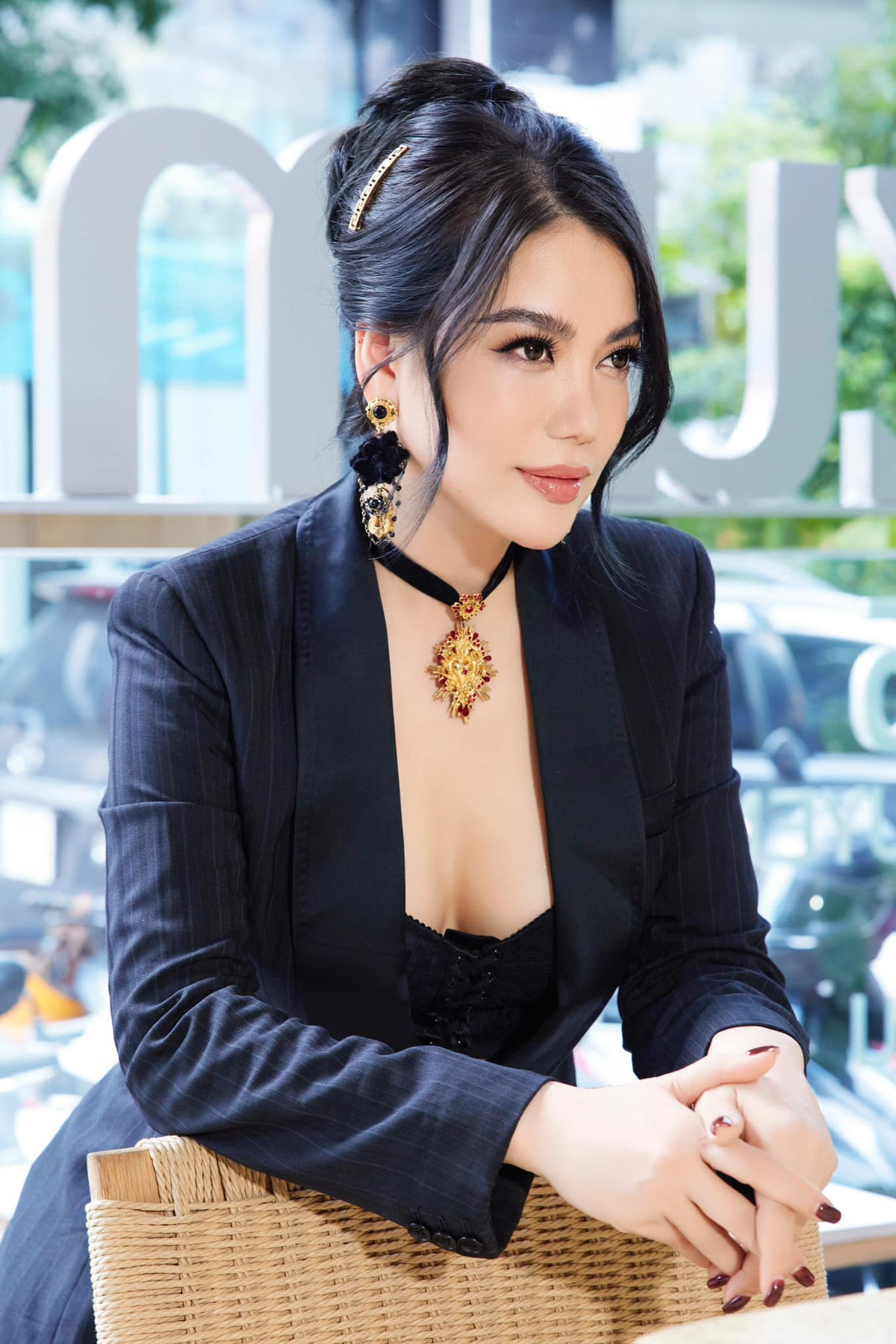 Dien vien Truong Ngoc Anh: Toi bi dam muon mu mot ben mat!