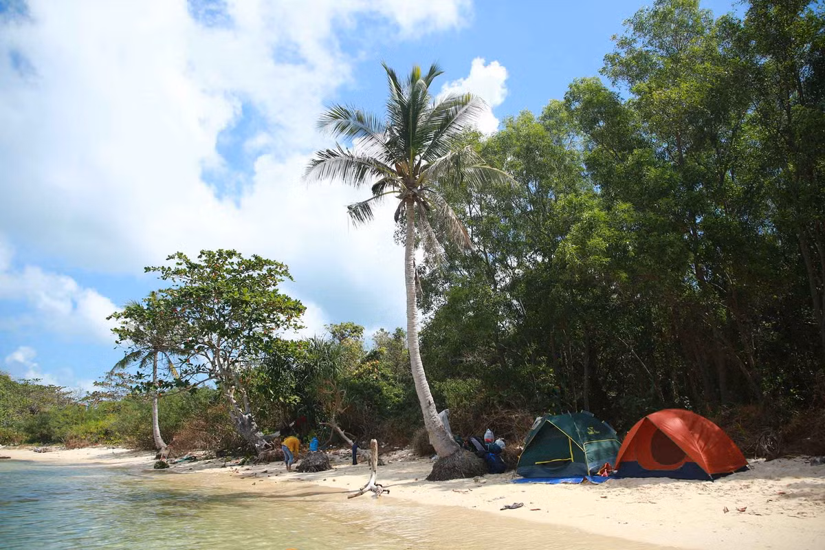 Tu Ba Hon Dam den Hai Tac, nhung dao dep tren vung bien Tay Nam-Hinh-4