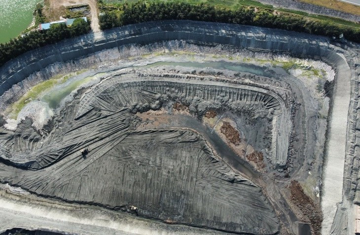 DAP-Vinachem bi phat hon 1,5 ti dong do xa thai ra moi truong