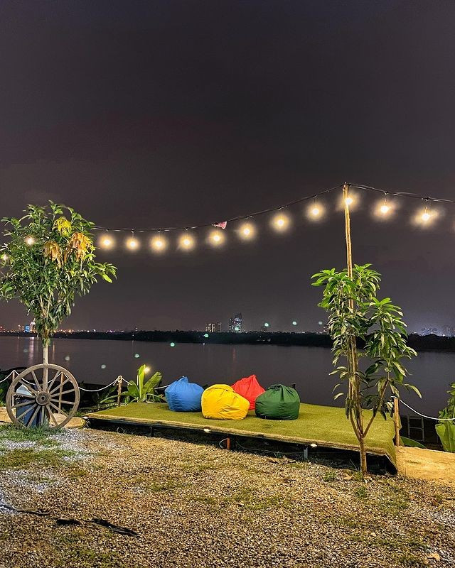 Ha Noi: “Dua nhau di tron” cuoi tuan tai 3 quan ca phe ket hop camping-Hinh-2