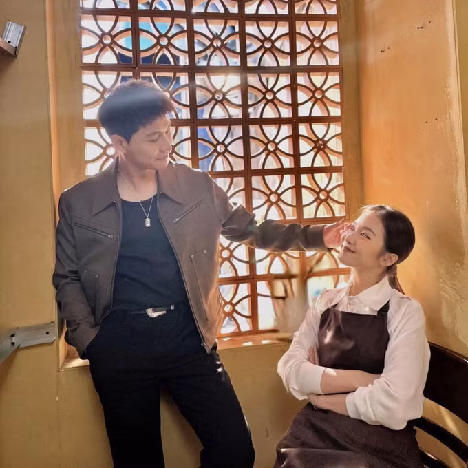 Trong lần thứ hai đóng cặp với Khả Ngân, Thanh Sơn tiết lộ cô chính là một trong những áp lực lớn của anh: "Đó là cách thể hiện cảm xúc, niềm vui, nỗi buồn hay cách thoại để mang màu sắc mới hoàn toàn chứ không chỉ đơn thuần thay đổi hình ảnh hay trang phục, đầu tóc".