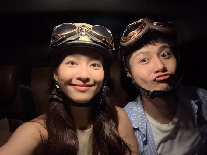 Trên các diễn đàn, phần đông khán giả bày tỏ hy vọng cặp đôi sẽ sớm "gương vỡ lại lành" sau nhiều sóng gió (Ảnh: Facebook nhân vật).