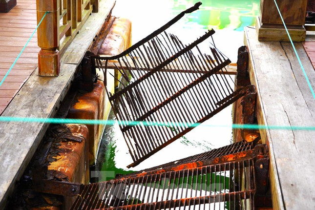 Lang chai thuoc top dep nhat the gioi o vinh Ha Long dang 'chim' dan-Hinh-5