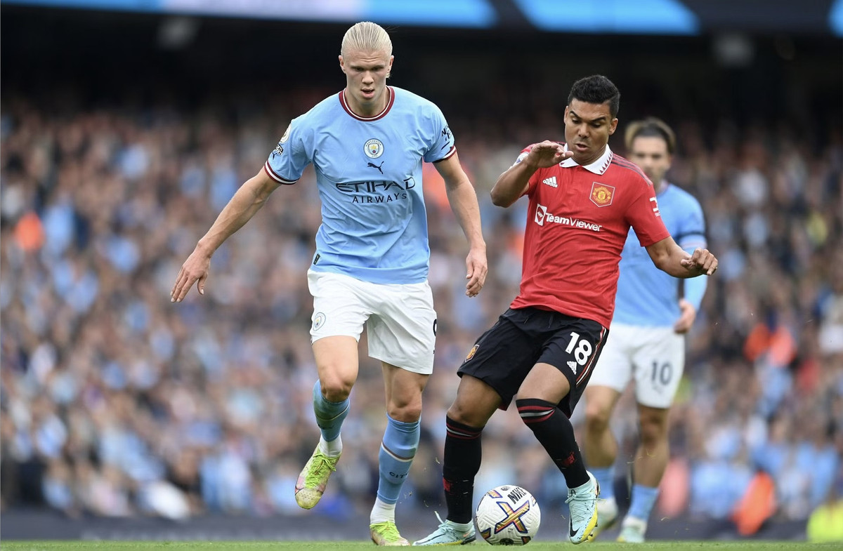 Top 10 cau thu duoc tim kiem nhieu nhat 2023: Choang Premier League