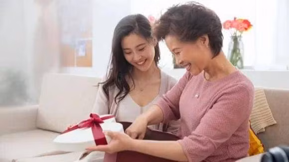 “Bon vat khong cho, doi sau luon phu quy”