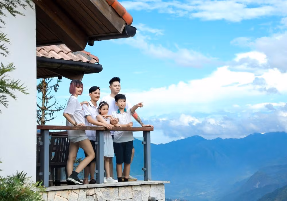 'Ba trum chan dai' Ha Vy he lo hon nhan hon 20 nam ben chong-Hinh-2