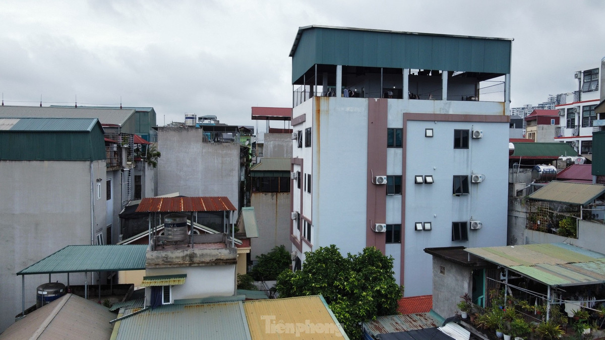 'Thủ phủ' chung cư mini gần nơi xảy ra vụ cháy kinh hoàng ở Hà Nội - Hình 18 'Thu phu' chung cu mini gan noi xay ra vu chay kinh hoang o Ha Noi-Hinh-18