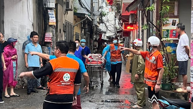 'Thủ phủ' chung cư mini gần nơi xảy ra vụ cháy kinh hoàng ở Hà Nội - Hình 8 'Thu phu' chung cu mini gan noi xay ra vu chay kinh hoang o Ha Noi-Hinh-8