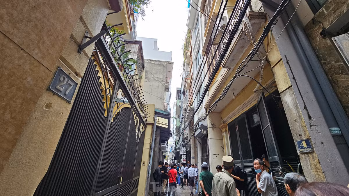 'Thu phu' chung cu mini gan noi xay ra vu chay kinh hoang o Ha Noi-Hinh-7