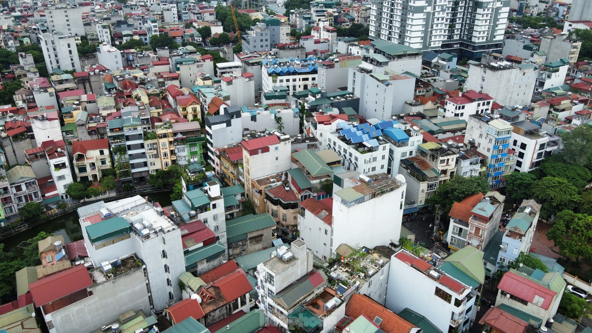 'Thủ phủ' chung cư mini gần nơi xảy ra vụ cháy kinh hoàng ở Hà Nội - Hình 13 'Thu phu' chung cu mini gan noi xay ra vu chay kinh hoang o Ha Noi-Hinh-13