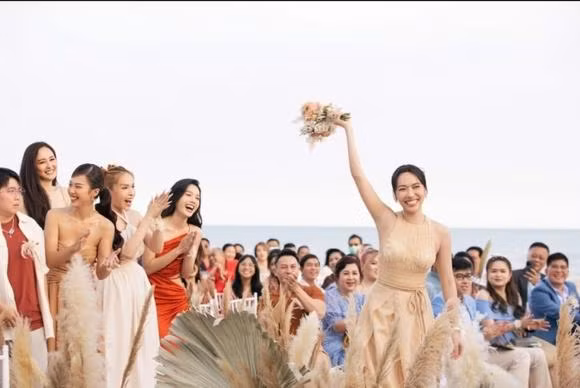 Sao Viet bat duoc hoa cuoi nhanh chong “chot don”-Hinh-14