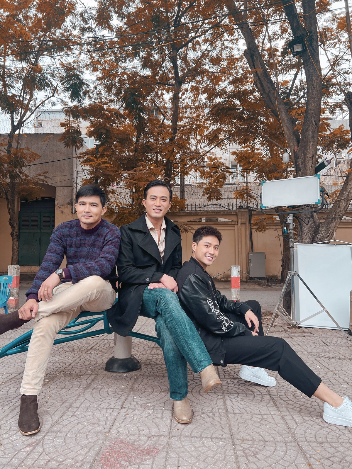 Hinh anh hai huoc cua dan dien vien 'Gia dinh minh vui bat thinh linh'-Hinh-5