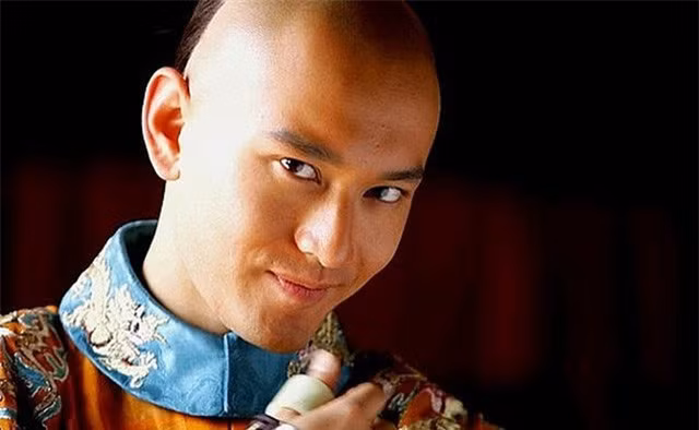 Quỳ Hoa Bảo Điển hay Tịch Tà Kiếm Phổ đều là... phi thực tế? - Hình 4 Quy Hoa Bao Dien hay Tich Ta Kiem Pho deu la... phi thuc te?-Hinh-4