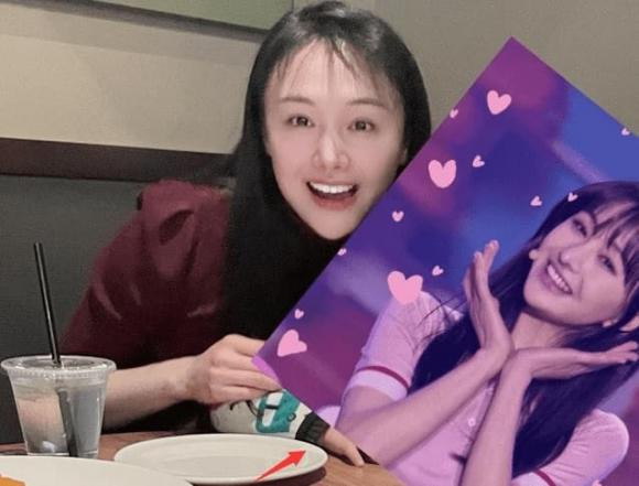 Anh Trinh Sang moi day bi lo, tran hoi va tang can ro ret-Hinh-4