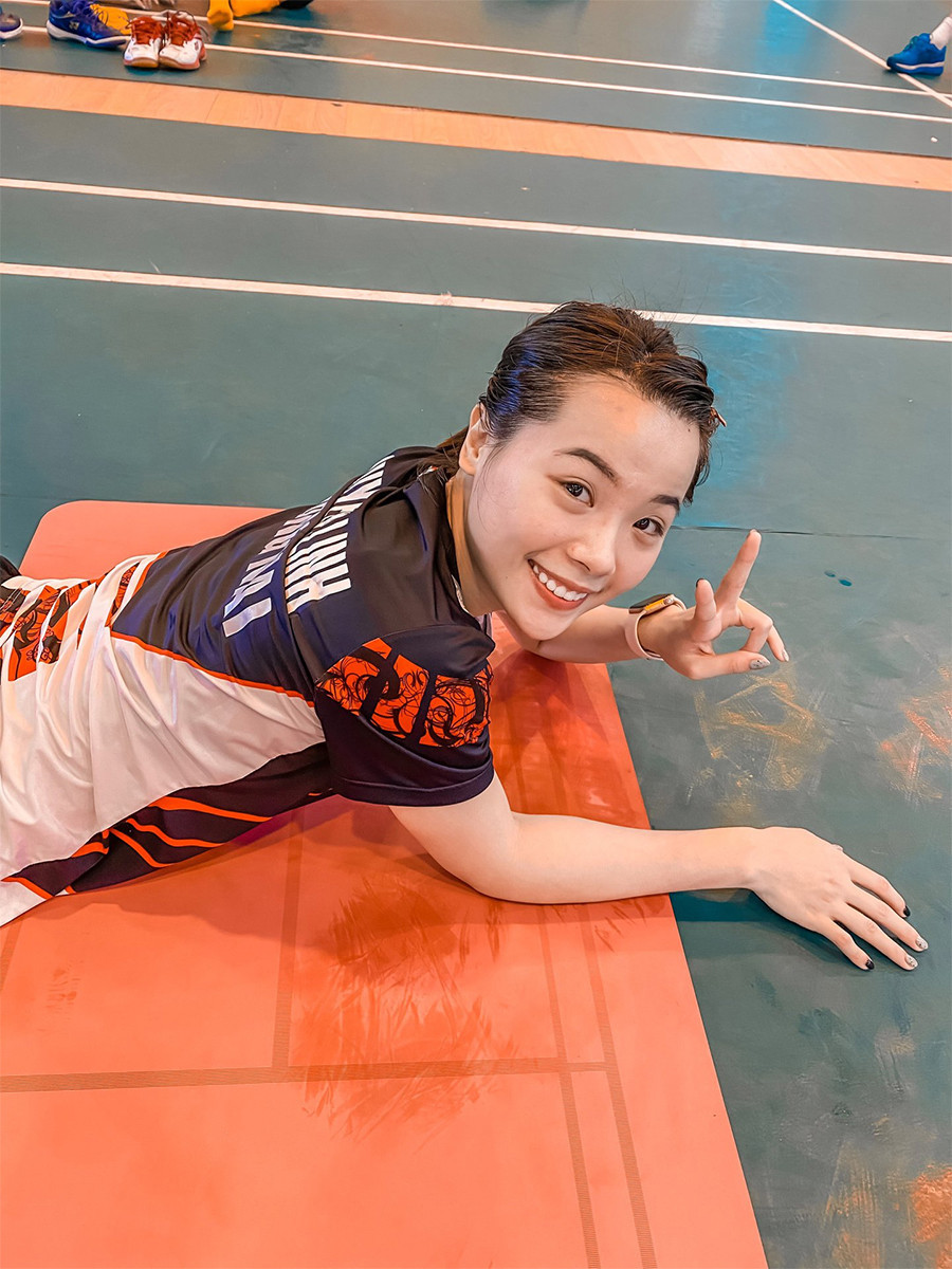 Thùy Linh đánh dấu màn ra mắt của mình ở tuyển cầu lông Việt Nam khi lần đầu tiên tham dự SEA Games 28 (năm 2015), lúc 18 tuổi.