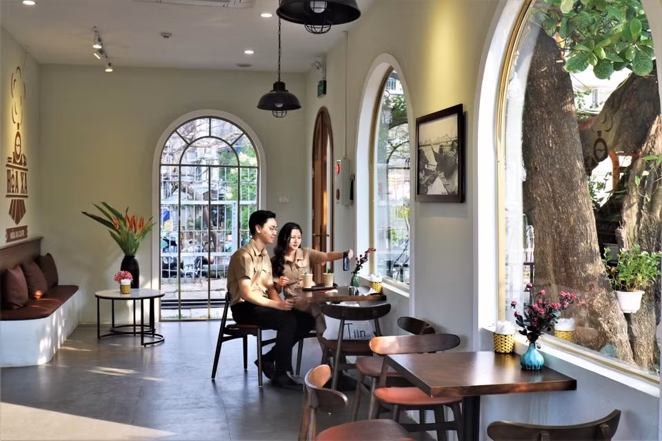 Hoa Xa Cafe, quan “ca phe duong tau” chinh thuc duy nhat cua Ha Noi-Hinh-4