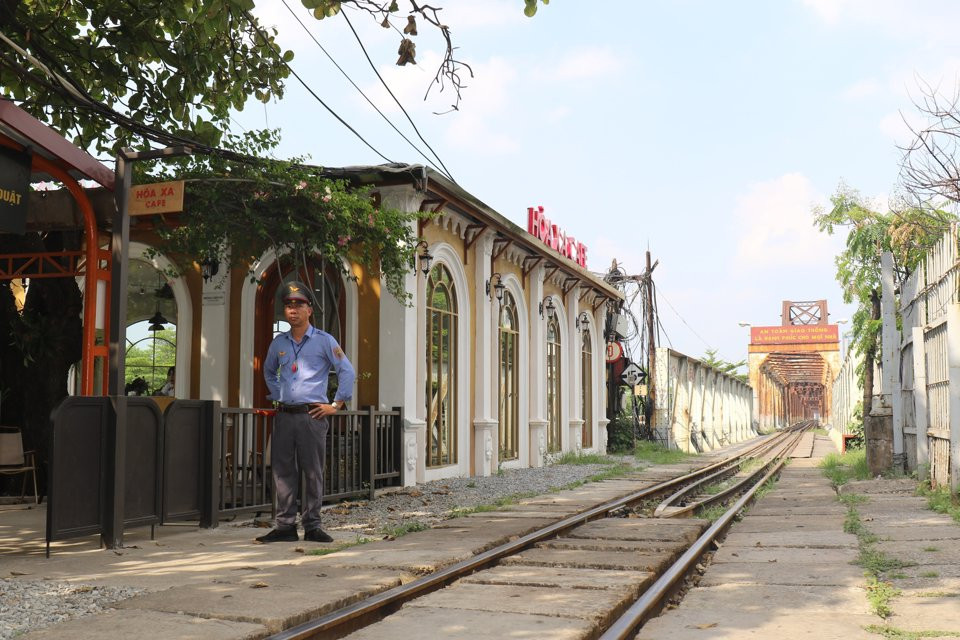 Hoa Xa Cafe, quan “ca phe duong tau” chinh thuc duy nhat cua Ha Noi-Hinh-3
