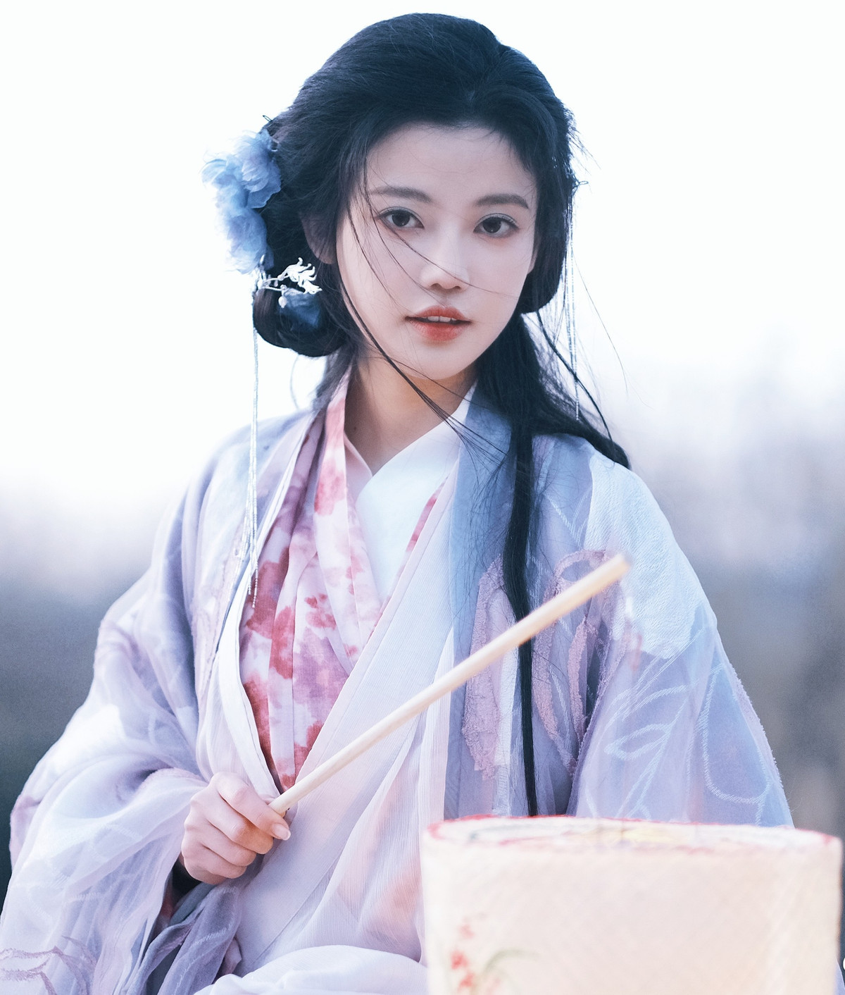 Nu dien vien phu de bep dan tieu hoa dan luu luong-Hinh-18