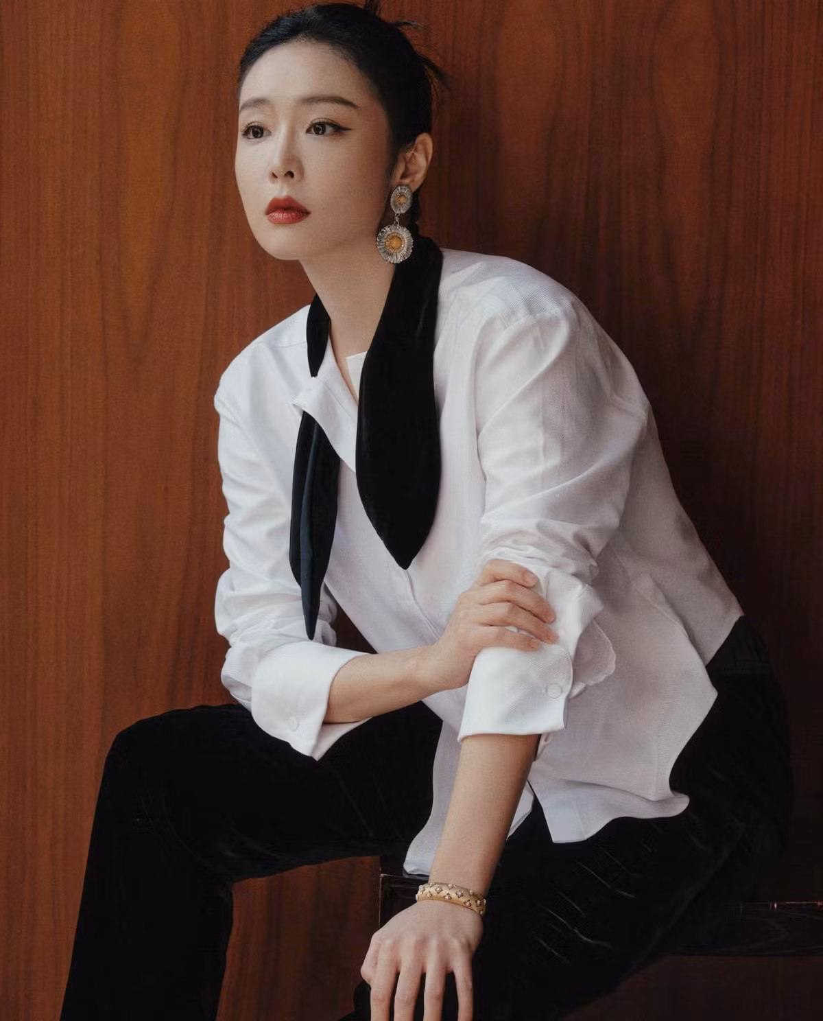 Nu dien vien phu de bep dan tieu hoa dan luu luong-Hinh-21