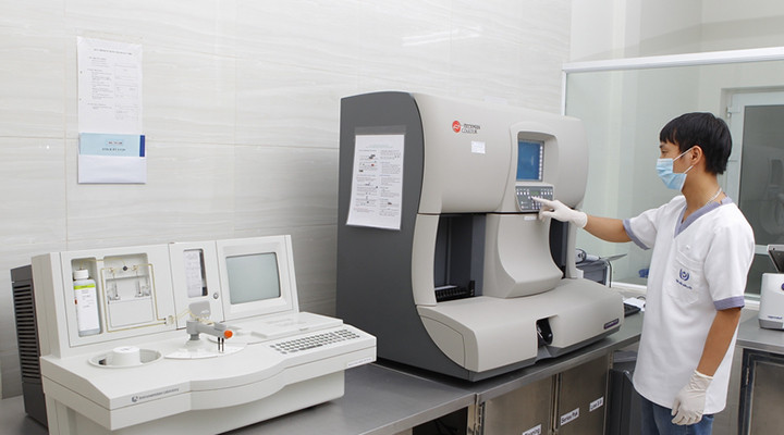 BV 175 phe duyet ket qua chon nha thau trung goi cung cap thiet bi