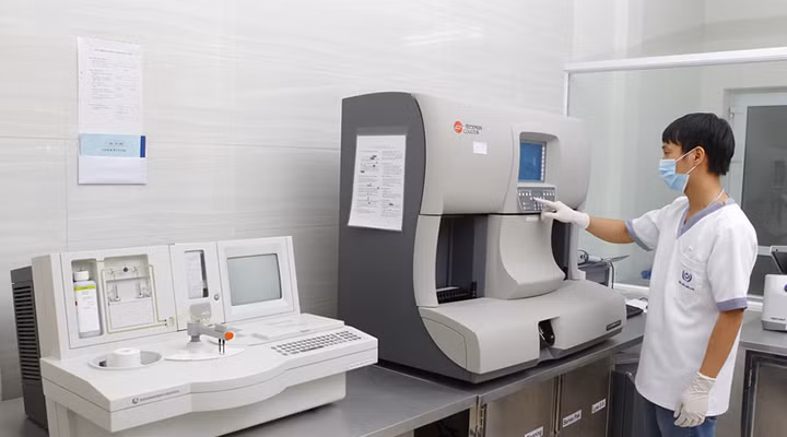 BV 175 phe duyet ket qua chon nha thau trung goi cung cap thiet bi